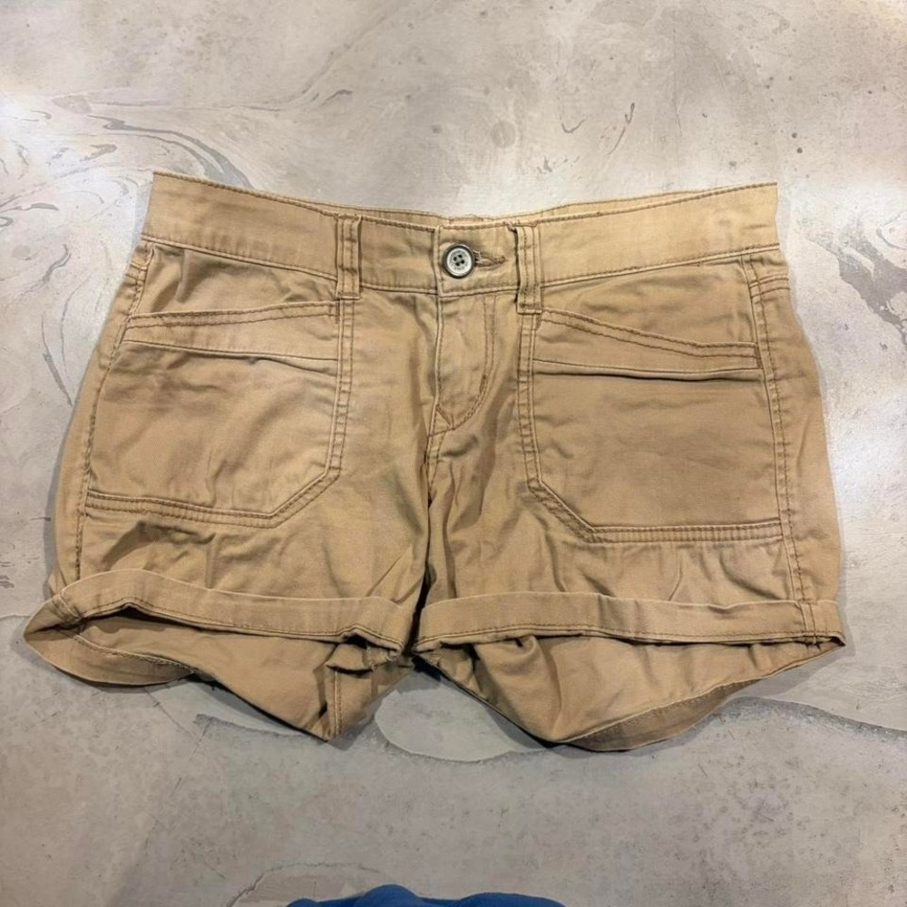 Unionbay cargo shorts Size 3 y2k lowrise preppy micro